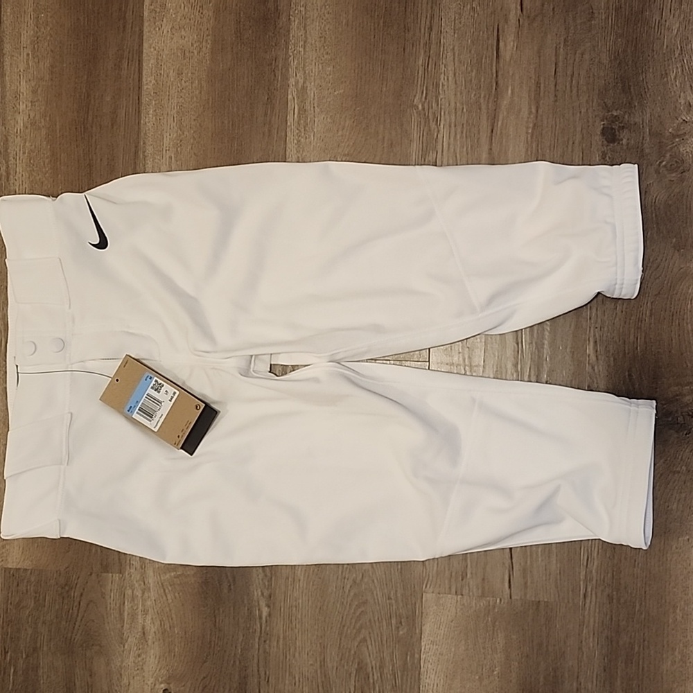 Nike white softball pants NWT Youth MED